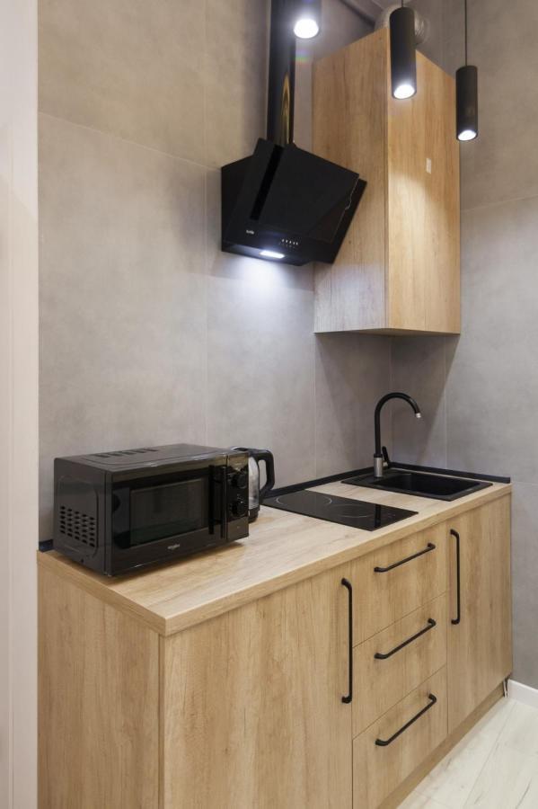 Apartments On Kulisha Str Лвив Екстериор снимка